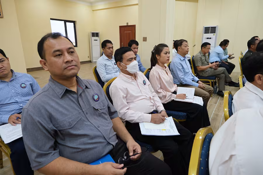 ឯកឧត្តម គន់ គីម អញ្ជើញជាអធិបតីដឹកនាំកិច្ចប្រជុំពិនិត្យការងាររបស់ អ.ន.ក. តាមវិស័យទាំង ១៧ក្រសួង-ស្ថាប័ន - Image 36