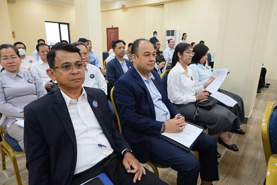 ឯកឧត្តម គន់ គីម អញ្ជើញជាអធិបតីដឹកនាំកិច្ចប្រជុំពិនិត្យការងាររបស់ អ.ន.ក. តាមវិស័យទាំង ១៧ក្រសួង-ស្ថាប័ន - Image 39