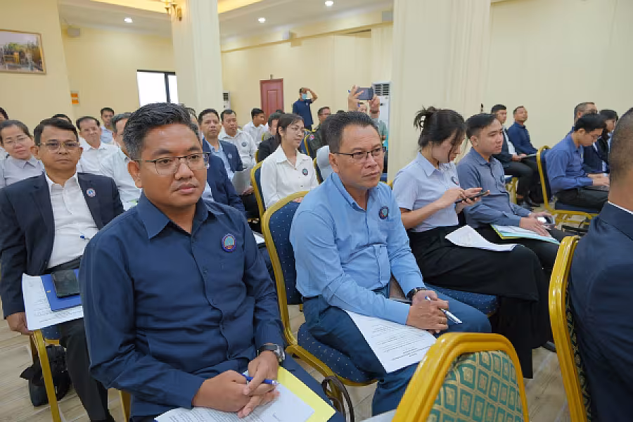 ឯកឧត្តម គន់ គីម អញ្ជើញជាអធិបតីដឹកនាំកិច្ចប្រជុំពិនិត្យការងាររបស់ អ.ន.ក. តាមវិស័យទាំង ១៧ក្រសួង-ស្ថាប័ន - Image 40