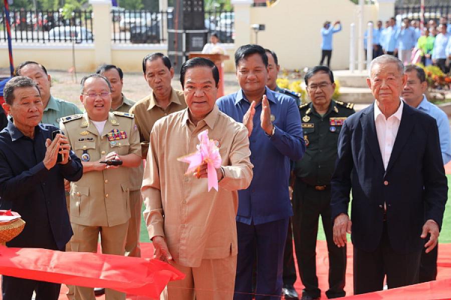 ឯកឧត្តមកិត្តិសង្គហបណ្ឌិត គន់ គីម ណែនាំអាជ្ញាធរខេត្តឧត្តរមានជ័យ ចុះពិនិត្យអតីតយុទ្ធជន និងនិវត្តជនណាខ្វះខាត ដើម្បីដោះស្រាយការលំបាក - Image 4