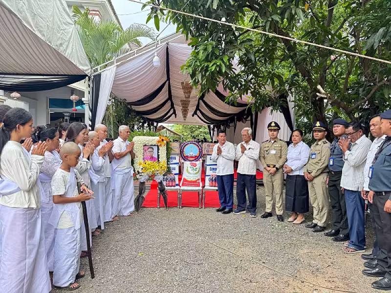អ.ន.ក.ស្រុកពញាឮ ចុះប្រគល់ថវិកាបេឡាមរណសង្គ្រោះជូនគ្រួសារសពជាសមាជិក - Image 2