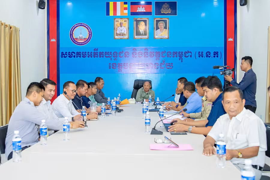 ឯកឧត្តម អ៊ុំ រាត្រី ដឹកនាំកិច្ចប្រជុំក្រុមការងារចុះធ្វេីបច្ចុប្បន្នភាពស្ថិតិអតីតយុទ្ធជន និងនិវត្តន៍ជននៅមូលដ្ឋាន - Image 2