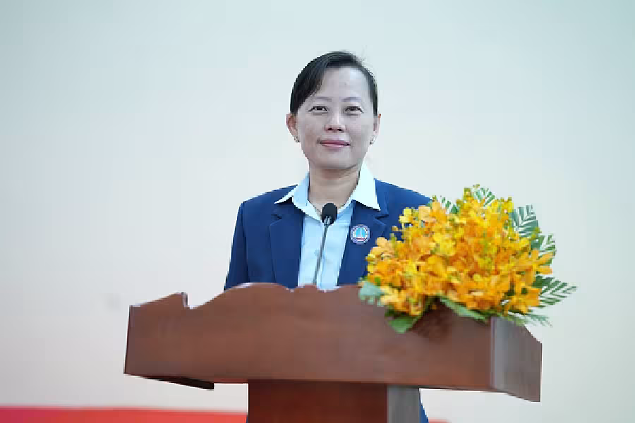 ឯកឧត្តម គន់ គីម កោតសរសើរ គណៈកម្មាធិការ អ.ន.ក.តាមវិស័យបានពង្រីកវិសាលភាពជួយអតីតយុទ្ធជន និងនិវត្តជន - Image 12