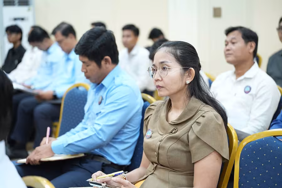 ឯកឧត្តម គន់ គីម កោតសរសើរ គណៈកម្មាធិការ អ.ន.ក.តាមវិស័យបានពង្រីកវិសាលភាពជួយអតីតយុទ្ធជន និងនិវត្តជន - Image 24