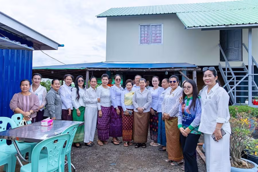 សម្តេច ម៉ែន សំអន អញ្ជើញសំណេះសំណាលតាមខ្នងផ្ទះជាមួយប្រជាពលរដ្ឋភៀសសឹក នៅភូមិរង់ចាំ ខេត្តបន្ទាយមានជ័យ - Image 10