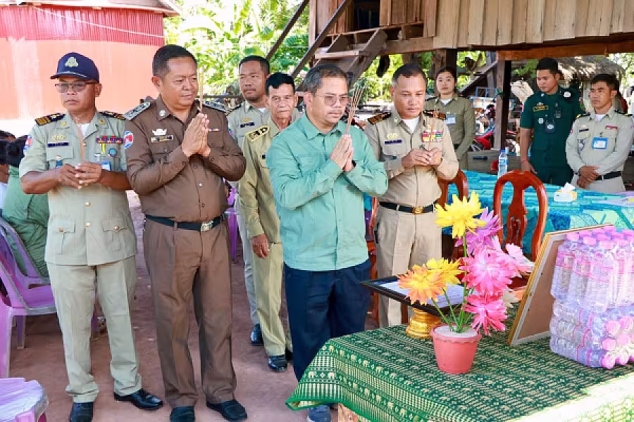 អ.ន.ក.ខេត្តឧត្តរមានជ័យ ចុះប្រគល់ថវិកាបេឡាមរណសង្គ្រោះជូនគ្រួសារសពជាសមាជិក - Image 5