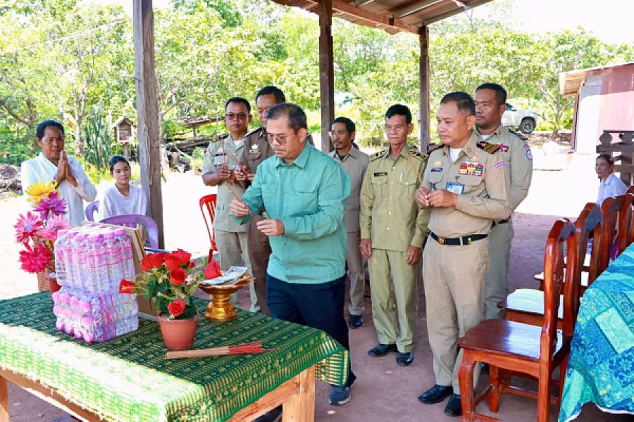អ.ន.ក.ខេត្តឧត្តរមានជ័យ ចុះប្រគល់ថវិកាបេឡាមរណសង្គ្រោះជូនគ្រួសារសពជាសមាជិក - Image 6