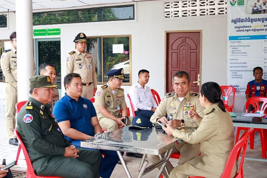 លោកជំទាវ ឈី វ៉ា នាំយកអំណោយ និងថវិកាបេឡាមករណសង្គ្រោះជូនគ្រួសារសពសមាជិក - Image 4