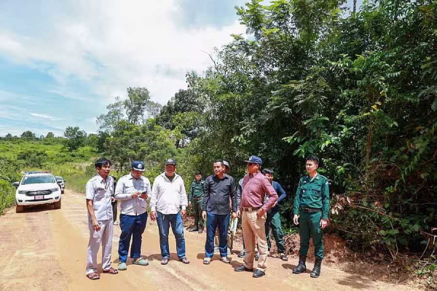 អនុប្រធាន អ.ន.ក. ខេត្តកោះកុង ចុះត្រួតពិនិត្យទីតាំងសម្បទានដីសង្គមកិច្ចសម្រាប់សាងសង់ផ្ទះសមាជិក - Image 9