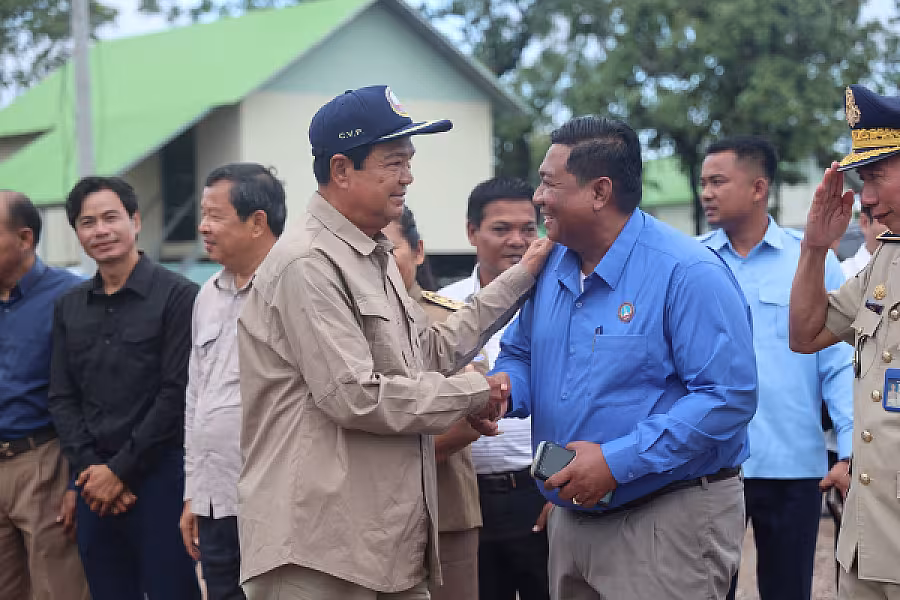 ឯកឧត្តម គន់ គីម អញ្ជើញប្រគល់ផ្ទះ ១០២ខ្នង ជាអំណោយរបស់សម្តេចតេជោ ហ៊ុន សែន ជូនអតីតយុទ្ធជន និងនិវត្តជន ក្នុងខេត្តព្រះវិហារ - Image 6
