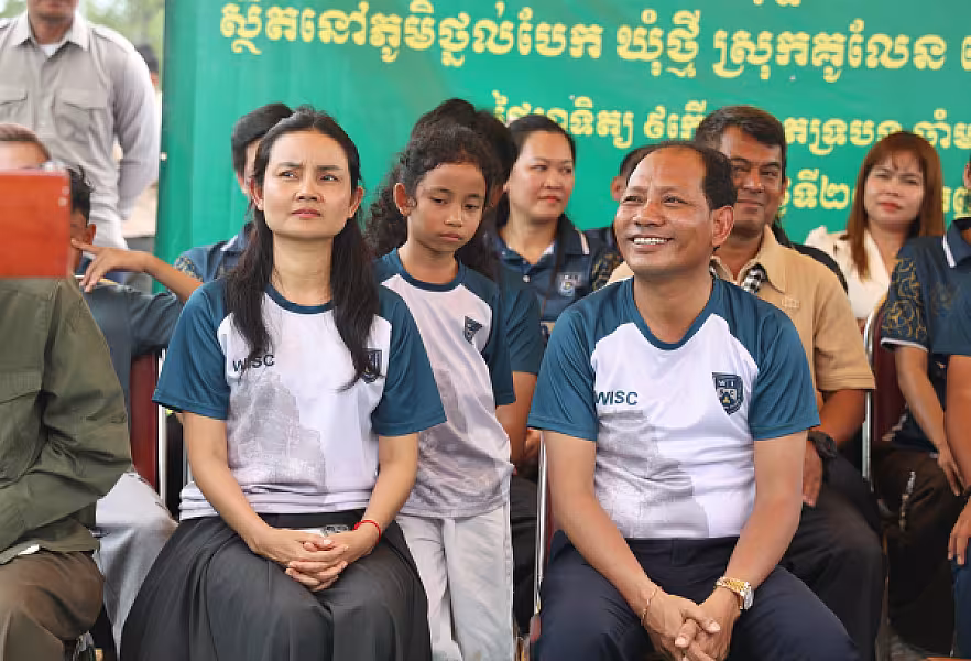 ឯកឧត្តម គន់ គីម អញ្ជើញប្រគល់ផ្ទះ ១០២ខ្នង ជាអំណោយរបស់សម្តេចតេជោ ហ៊ុន សែន ជូនអតីតយុទ្ធជន និងនិវត្តជន ក្នុងខេត្តព្រះវិហារ - Image 9