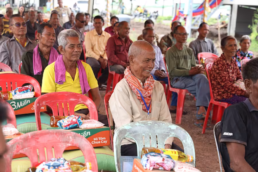 ឯកឧត្តម គន់ គីម អញ្ជើញប្រគល់ផ្ទះ ១០២ខ្នង ជាអំណោយរបស់សម្តេចតេជោ ហ៊ុន សែន ជូនអតីតយុទ្ធជន និងនិវត្តជន ក្នុងខេត្តព្រះវិហារ - Image 20