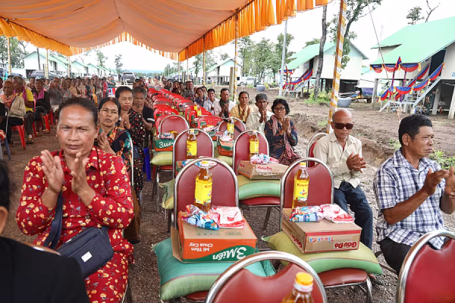 ឯកឧត្តម គន់ គីម អញ្ជើញប្រគល់ផ្ទះ ១០២ខ្នង ជាអំណោយរបស់សម្តេចតេជោ ហ៊ុន សែន ជូនអតីតយុទ្ធជន និងនិវត្តជន ក្នុងខេត្តព្រះវិហារ - Image 24