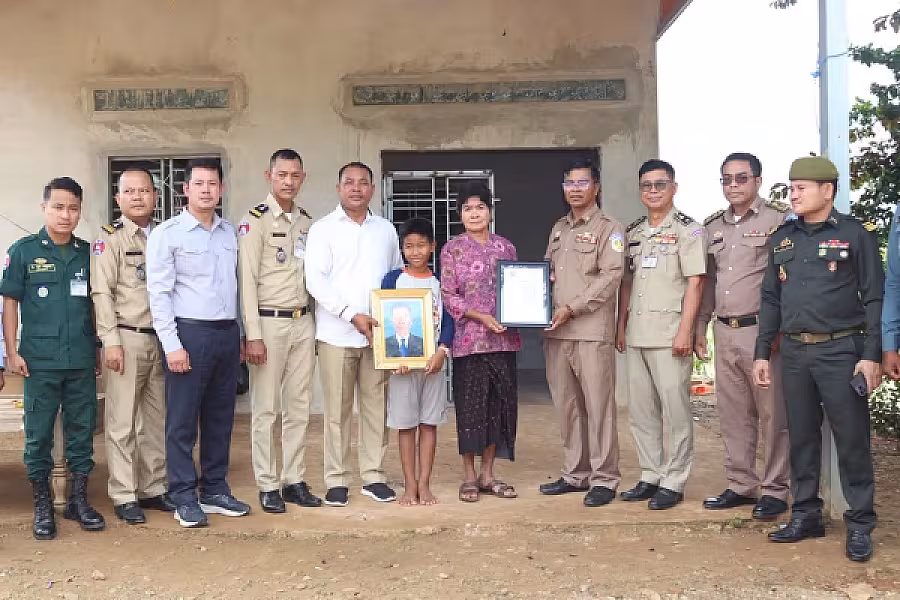 អ.ន.ក. ខេត្តប៉ៃលិន នាំយកថវិកាបេឡាមរណសង្គ្រោះជូនគ្រួសារសពសមាជិក