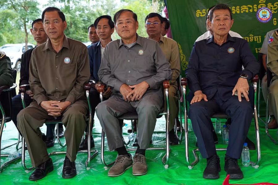 ឯកឧត្តមកិត្តិសង្គហបណ្ឌិត គន់ គីម  អញ្ជើញក្នុងពិធីសម្ពោធទីស្នាក់ការសមាគមអតីតយុទ្ធជនខេត្តបន្ទាយមានជ័យ ជាអំណោយដ៏ថ្លៃថ្លារបស់សម្តេចតេជោ ហ៊ុន សែន ប្រធានសមាគមអតីតយុទ្ធជនកម្ពុជា កសាងដោយអ្នកឧកញ៉ា ម៉ម វណ្ណឌី - Image 7