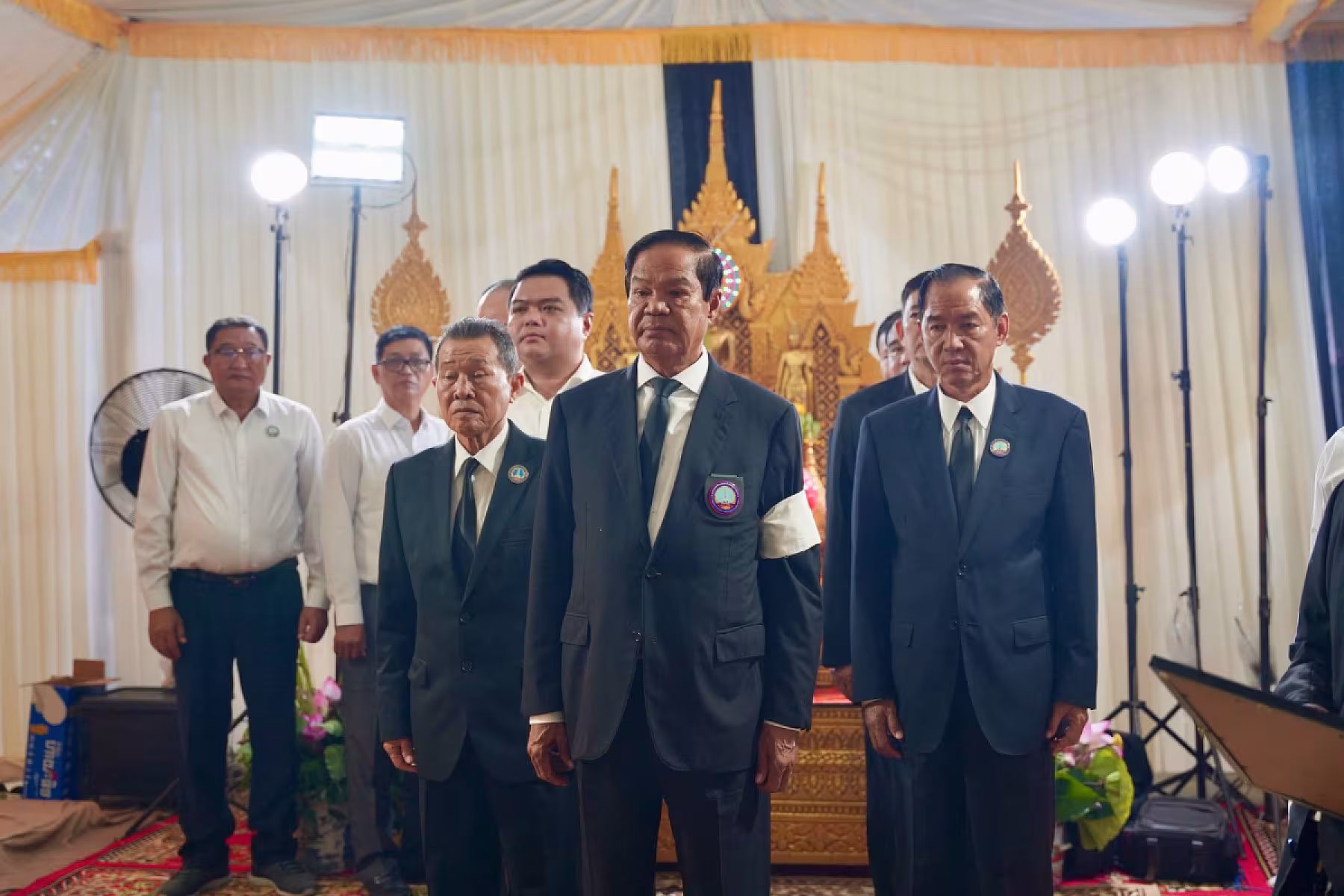 ឯកឧត្តម គន់ គីម អញ្ជើញដឹកនាំគណៈប្រតិភូ គោរពវិញ្ញាណក្ខន្ធសពម្តាយបង្កើត ឯកឧត្តម ឧត្តមសេនីយ៍ឯក អ៊ុក ឃ្នួច