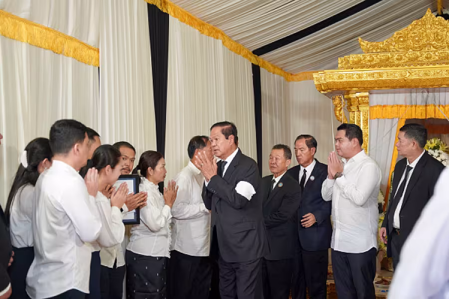 ឯកឧត្តម គន់ គីម អញ្ជើញដឹកនាំគណៈប្រតិភូ គោរពវិញ្ញាណក្ខន្ធសពម្តាយបង្កើត ឯកឧត្តម ឧត្តមសេនីយ៍ឯក អ៊ុក ឃ្នួច - Image 16