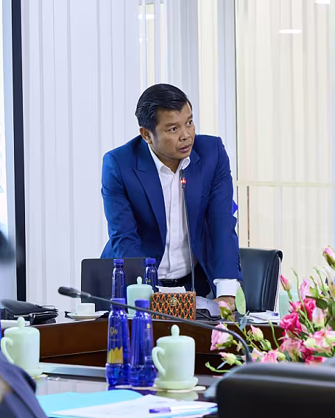 ឯកឧត្តម យូ ស៊ុនឡុង អញ្ជើញដឹកនាំកិច្ចប្រជុំរៀបចំការងារសន្តិសុខ សណ្តាប់ធ្នាប់ ត្រៀមរៀបចំមហាសន្និបាត VECONAC - Image 7