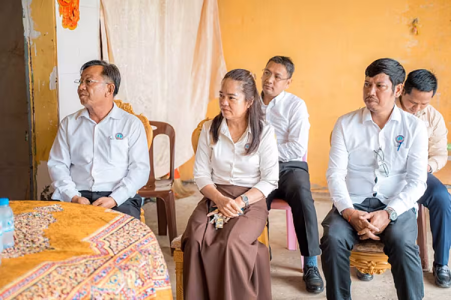 លោកជំទាវ ទុយ សិរីរតនៈ អញ្ជើញចុះសួរសុខទុក្ខ និងនាំយកអំណោយជូន និវត្តជនអតីតមន្ត្រីរាជការបម្រើការងារនៅក្រសួងព័ត៌មាន - Image 12