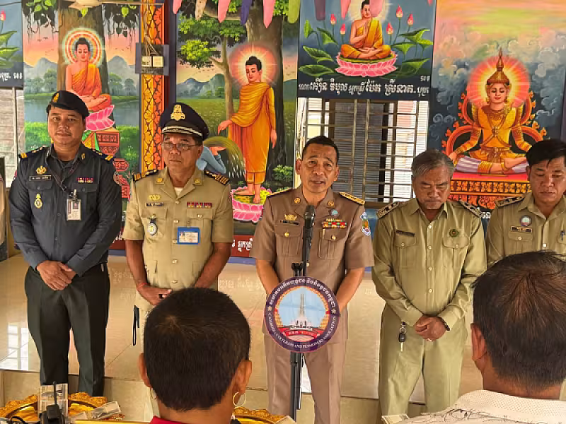អ.ន.ក.ស្រុកបន្ទាយស្រី នាំយកថវិកាបេឡាមរណសង្គ្រោះជូនគ្រួសារសពជាសមាជិកចំនួន ៥គ្រួសារ
