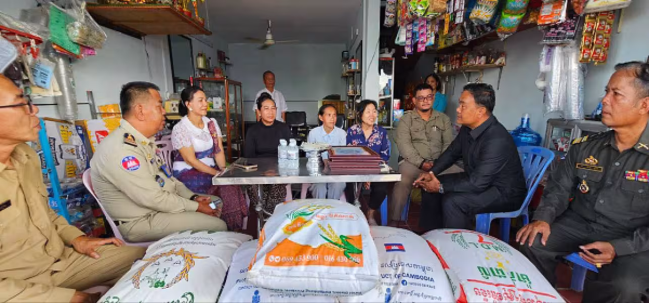 អ.ន.ក. ខណ្ឌទួលគោក នាំយកថវិកាបេឡាមរណសង្គ្រោះជូនគ្រួសារសពសមាជិកចំនួន ៥គ្រួសារ - Image 2