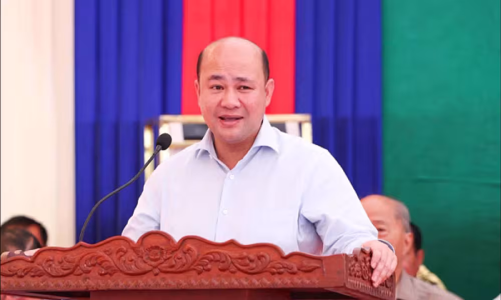 ឯកឧត្តម ហ៊ុន ម៉ានី អញ្ជើញជួបសំណេះសំណាលជាមួយនិវត្តជនចំនួនប្រមាណ ២ពាន់នាក់ ក្នុងខេត្តកំពង់ស្ពឺ