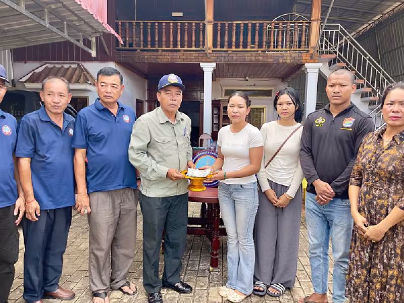 អ.ន.ក.ខេត្តស្ទឹងត្រែង ចុះប្រគល់ថវិកាបេឡាមរណសង្គ្រោះជូនគ្រួសារសពជាសមាជិក