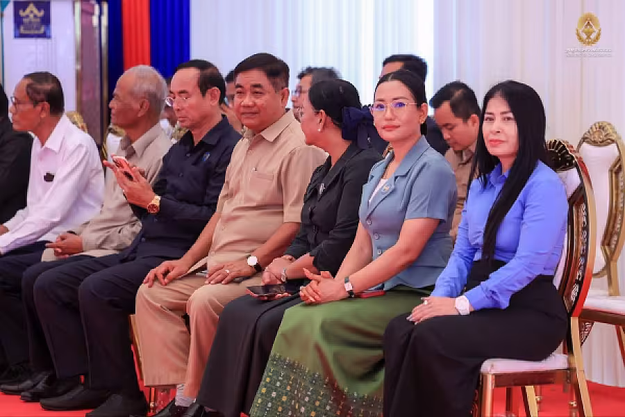 ឯកឧត្តម ហ៊ុន ម៉ានី អញ្ជើញសំណេះសំណាលជាមួយអតីតយុទ្ធជនចំនួនប្រមាណ ២ពាន់នាក់ ក្នុងខេត្តកំពង់ស្ពឺ - Image 5