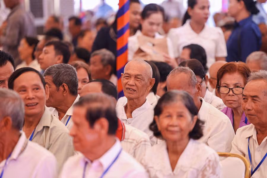 ឯកឧត្តម ហ៊ុន ម៉ានី អញ្ជើញសំណេះសំណាលជាមួយអតីតយុទ្ធជនចំនួនប្រមាណ ២ពាន់នាក់ ក្នុងខេត្តកំពង់ស្ពឺ - Image 14