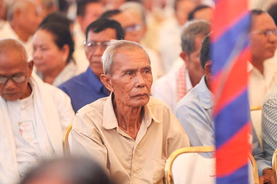 ឯកឧត្តម ហ៊ុន ម៉ានី អញ្ជើញសំណេះសំណាលជាមួយអតីតយុទ្ធជនចំនួនប្រមាណ ២ពាន់នាក់ ក្នុងខេត្តកំពង់ស្ពឺ - Image 18