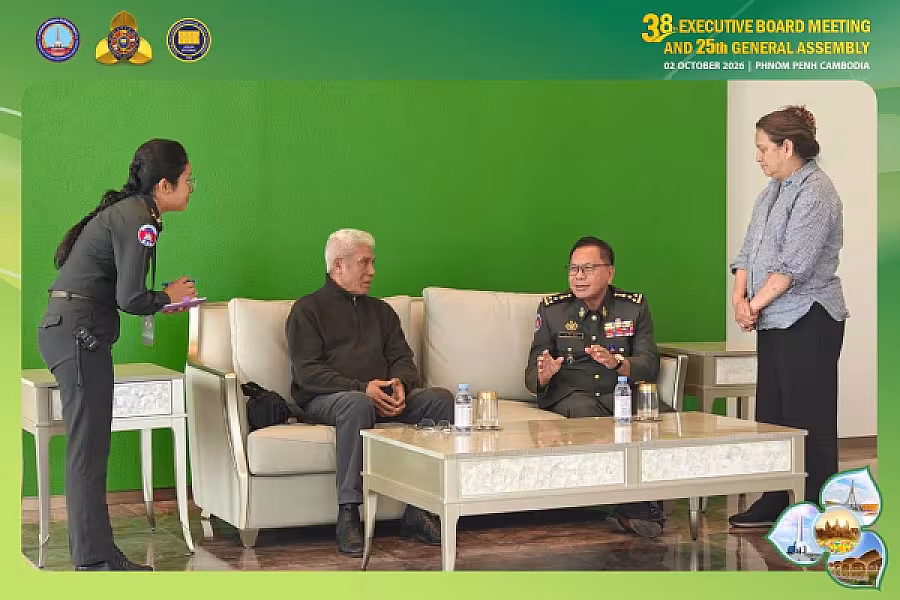 ឯកឧត្តម អ៊ុំ សុខ អញ្ជើញទទួលគណៈប្រតិភូសមាគមអតីតយុទ្ធជនប្រទេសទីម័រឡេស្តេនៅច្រកពិសេសនៃអាកាសយានដ្ឋានអន្តរជាតិតេជោ - Image 7