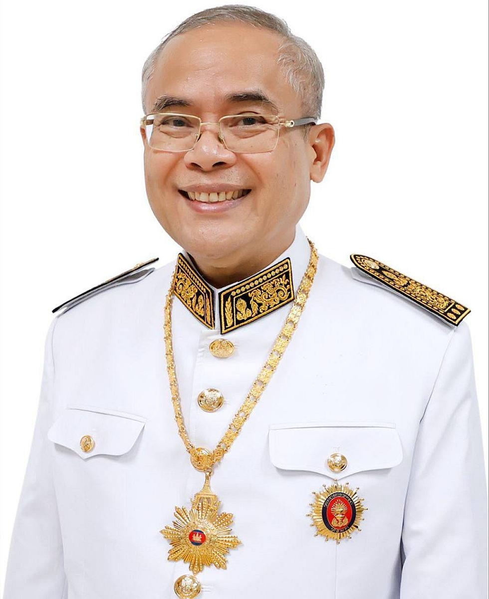 ឯកឧត្តមបណ្ឌិត ចែម វីឌ្យ៉ា ចូលរួមថវិកាចំនួន ២លានរៀល ដើម្បីរៀបចំមហាសន្និបាតវិសាមញ្ញតំណាងសមាគមអតីតយុទ្ធជនកម្ពុជា ទូទាំងប្រទេស