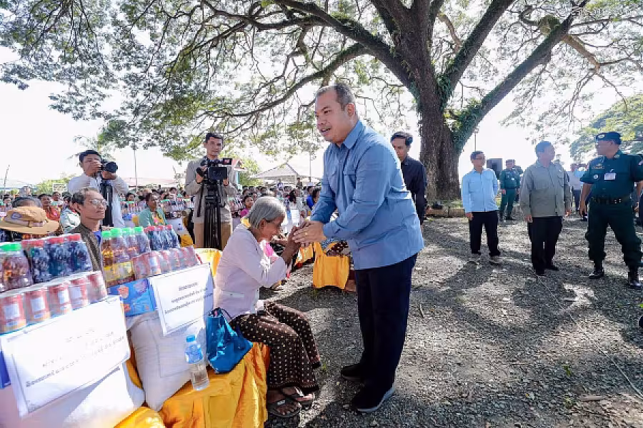ឯកឧត្តម សរ សុពុត្រា នាំយកអំណោយរបស់សម្តេចបវរធិបតី ហ៊ុន ម៉ាណែត ចែកជូនអតីតយុទ្ធជន និវត្តជន ជនពិការ ចាស់ជរា - Image 3