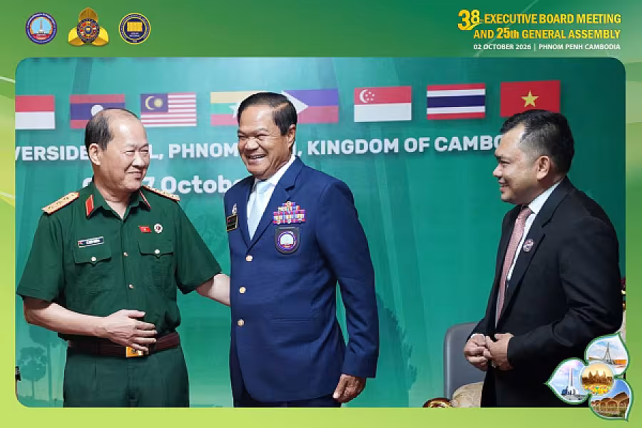 ឯកឧត្តមទេសរដ្ឋមន្ត្រី គន់ គីម ទទួលជួបពិភាក្សាការងារជាមួយ ប្រធានសមាគមអតីតយុទ្ធជនប្រទេសវៀតណាម - Image 15