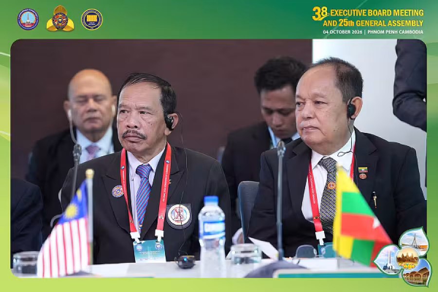 ឯកឧត្តម គន់ គីម ដឹកនាំ ប្រធាន និងប្រតិភូ VECONAC ចូលជួបសម្តែងការគួរសម និងពិភាក្សាការងារ ជាមួយ ឯកឧត្តមបណ្ឌិត កៅ គឹមហួន អគ្គលេខាធិការអាស៊ាន - Image 13