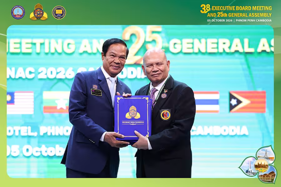 ឯកឧត្តមសន្តិបណ្ឌិត នេត សាវឿន អញ្ជើញបំពាក់មេដាយកិត្តិយស និង ប័ណ្ណសរសើរជូនប្រធាន VECONAC និងថ្នាក់ដឹកនាំសមាគមបណ្តាប្រទេសជាសមាជិក - Image 17