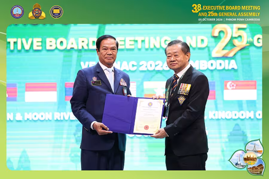 ឯកឧត្តមសន្តិបណ្ឌិត នេត សាវឿន អញ្ជើញបំពាក់មេដាយកិត្តិយស និង ប័ណ្ណសរសើរជូនប្រធាន VECONAC និងថ្នាក់ដឹកនាំសមាគមបណ្តាប្រទេសជាសមាជិក - Image 20