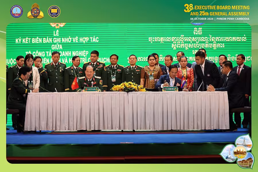 ឯកឧត្តម គន់ គីម អញ្ជើញក្នុងពិធីចុះហត្ថលេខាលើកិច្ចសហប្រតិបត្តិការជាមួយសមាគមអតីតយុទ្ធជនវៀតណាម - Image 15