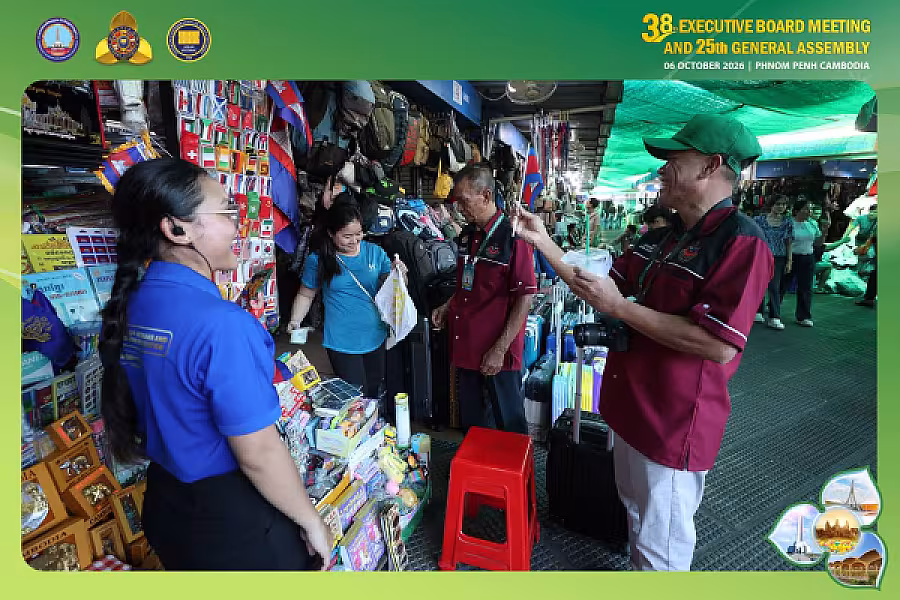 លោកជំទាវ គឹង ចាន់ឌី គន់ គីម អញ្ជើញដឹកនាំ ប្រតិភូ VECONAC ទស្សនាផ្សារធំថ្មី - Image 9