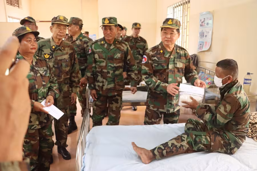 ឯកឧត្តម ឃឹម ប៊ុនសុង អញ្ជើញជួបសំណេះសំណាល និងនាំយកអំណោយជូនយោធិនពិការ ២៧០គ្រួសារ - Image 10