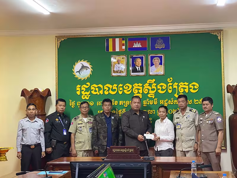 ឯកឧត្តម សរ សុពុត្រា អញ្ជើញប្រគល់ថវិការបបសន្តិសុខសង្គមជូនគ្រួសារសពអតីតយុទ្ធជន និងនិវត្តជន ៥គ្រួសារ - Image 7