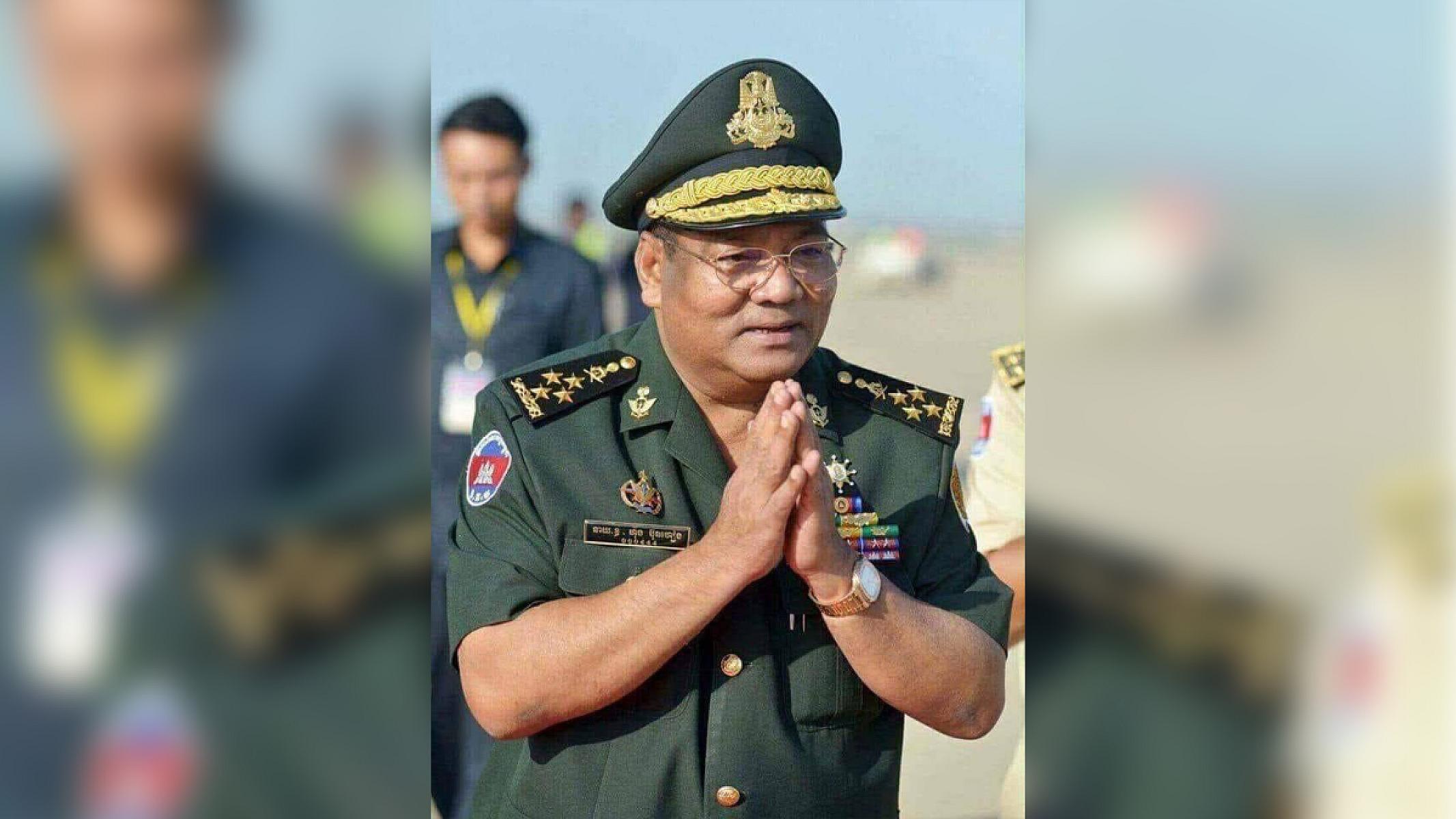 ឯកឧត្តម នាយឧត្តមសេនីយ៍ កិត្តិសង្គហបណ្ឌិត ហ៊ីង ប៊ុនហៀង អគ្គមេបញ្ជាការរង មេបញ្ជាការ បញ្ជាការដ្ឋានអង្គរក្ស និងជាអគ្គលេខាធិការរង ស.អ.ក. សូមចូលរួមថវិកាចំនួន ១០លានរៀល ដើម្បីរៀបចំមហាសន្និបាតវិសាមញ្ញតំណាងសមាគមអតីតយុទ្ធជនកម្ពុជាទូទាំងប្រទេស