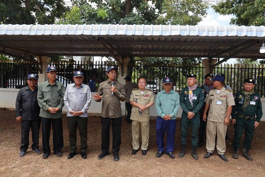 គ្រួសារកងទ័ព និងគ្រួសារអតីតយុទ្ធជន ចំនួន ១ពាន់គ្រួសារ ទទួលបានអំណោយរបស់សម្តេចកិត្តិព្រឹទ្ធបណ្ឌិត ប៊ុន រ៉ានី ហ៊ុន សែន  - Image 2