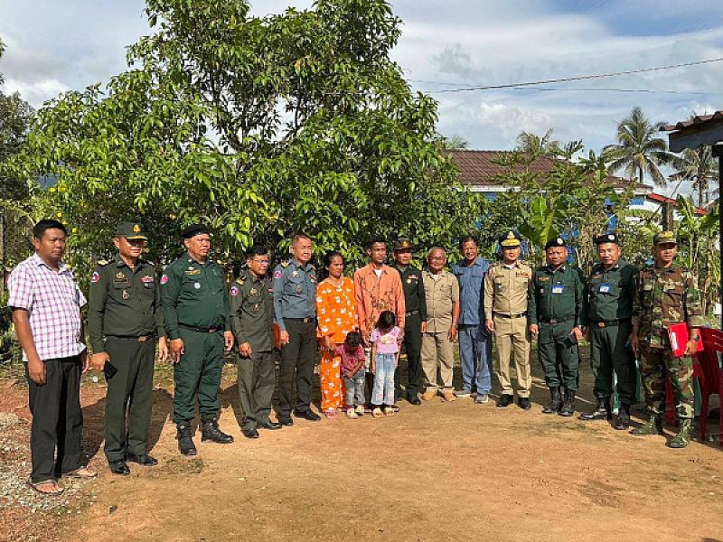 ស.អ.ក ខេត្តព្រះសីហនុ បើកកិច្ចប្រជុំវាយតម្លៃសមាជិក៥៣នាក់ ដែលដាក់ពាក្យស្នើសុំដី និងផ្ទះ - Image 6