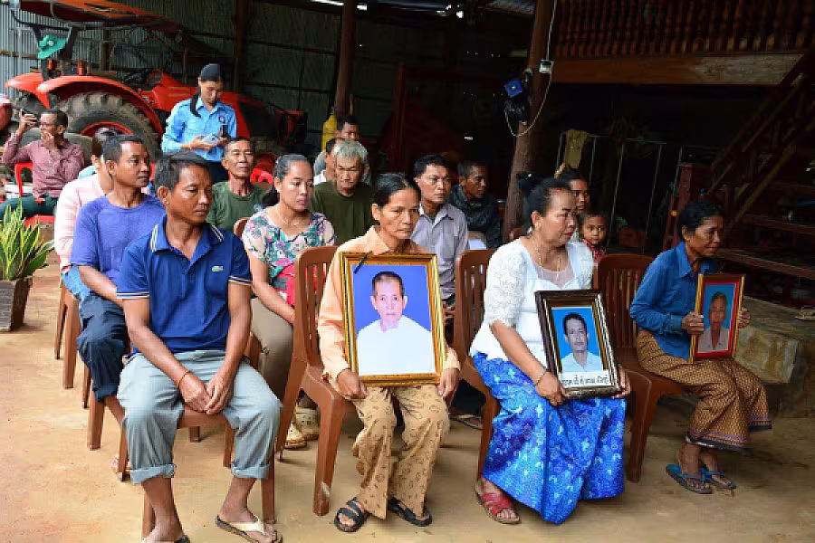 ស.អ.ក ខេត្តសៀមរាប នាំយកថវិកាបេឡាមរណសង្គ្រោះជូនគ្រួសារសពអតីតយុទ្ធជន ១១គ្រួសារ - Image 4