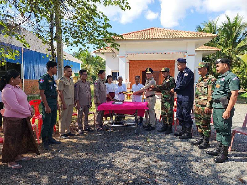 ស.អ.ក ខេត្តបន្ទាយមានជ័យ នាំយកថវិកាបេឡាមរណសង្គ្រោះជូនដល់គ្រួសារសពអតីតយុទ្ធជនមួយគ្រួសារ