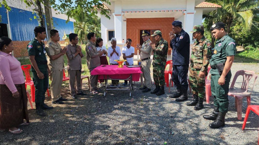 ស.អ.ក ខេត្តបន្ទាយមានជ័យ នាំយកថវិកាបេឡាមរណសង្គ្រោះជូនដល់គ្រួសារសពអតីតយុទ្ធជនមួយគ្រួសារ - Image 2