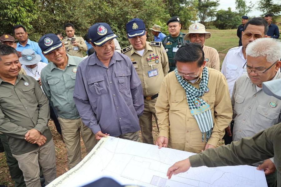 ឯកឧត្តមកិត្តិសង្គហបណ្ឌិត គន់ គីម ចុះពិនិត្យរៀបចំដីសម្បទានសង្គមកិច្ចសម្រាប់សាងសង់ផ្ទះជូនអតីតយុទ្ធជន - Image 9