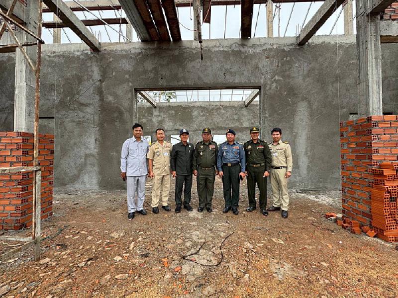 ឯកឧត្តម ឈៀ ស៊ីដារ៉ា ចុះពិនិត្យដំណើរការសាងសង់អគារស្នាក់ការ ស.អ.ក ខេត្តរតនគិរី - Image 7