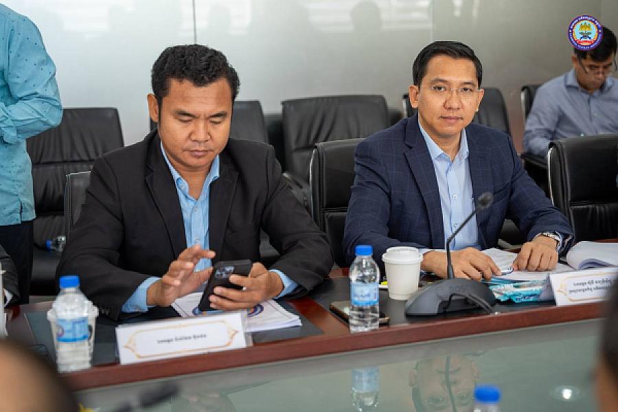 ឯកឧត្តមកិត្តិសង្គហបណ្ឌិត គន់ គីម ទេសរដ្ឋមន្រ្តី អនុប្រធាន និងជាអគ្គលេខាធិការសមាគមអតីតយុទ្ធជនកម្ពុជា បានអញ្ជើញដឹកនាំកិច្ចប្រជុំពិភាក្សាការងាររៀបចំមហាសន្និបាតវិសាមញ្ញតំណាងសមាគមអតីតយុទ្ធជនកម្ពុជា - Image 6